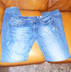 Distressed Miss Me jeans size 32